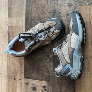 Merrell Avian Light Ventilator Dark Shadow Outdoor Hiking Trail Shoes Sz 7.5 Wom
